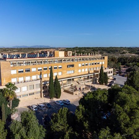 Costablanca Explore Hostel Sports & Events La Mariña エクステリア 写真