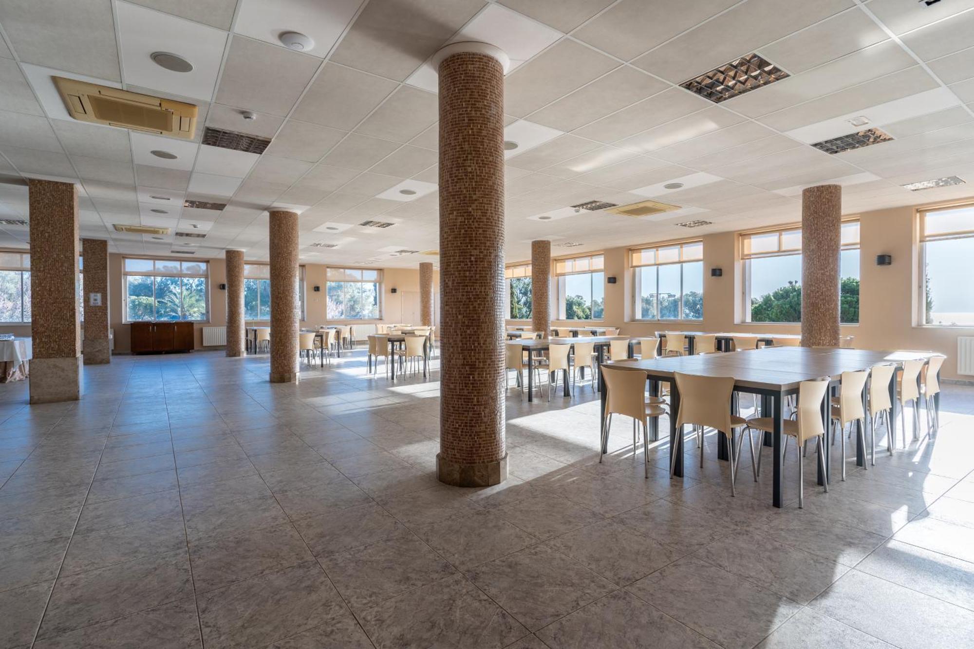 Costablanca Explore Hostel Sports & Events La Mariña エクステリア 写真